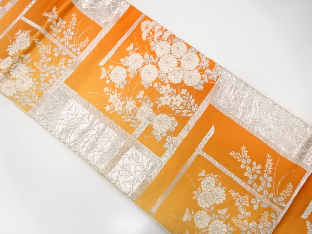 菊に秋草模様織り出し　袋帯